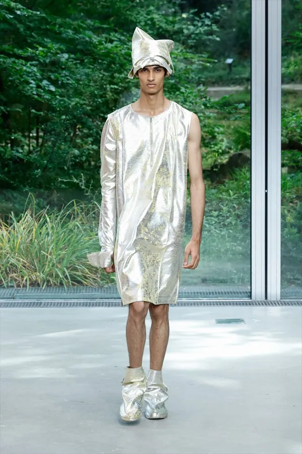 【巴黎男装2026春夏】日本设计师展现独特风格与方向