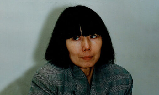 “书籍” 还是供养服装设计师的肥料吗？